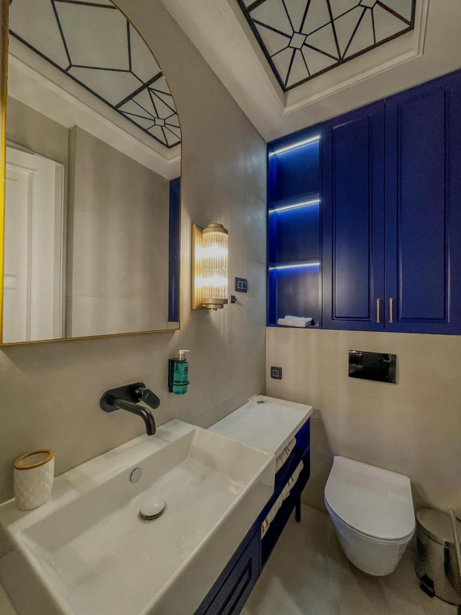 Hive Luxury Suites By Mn Property Kotor Buitenkant foto