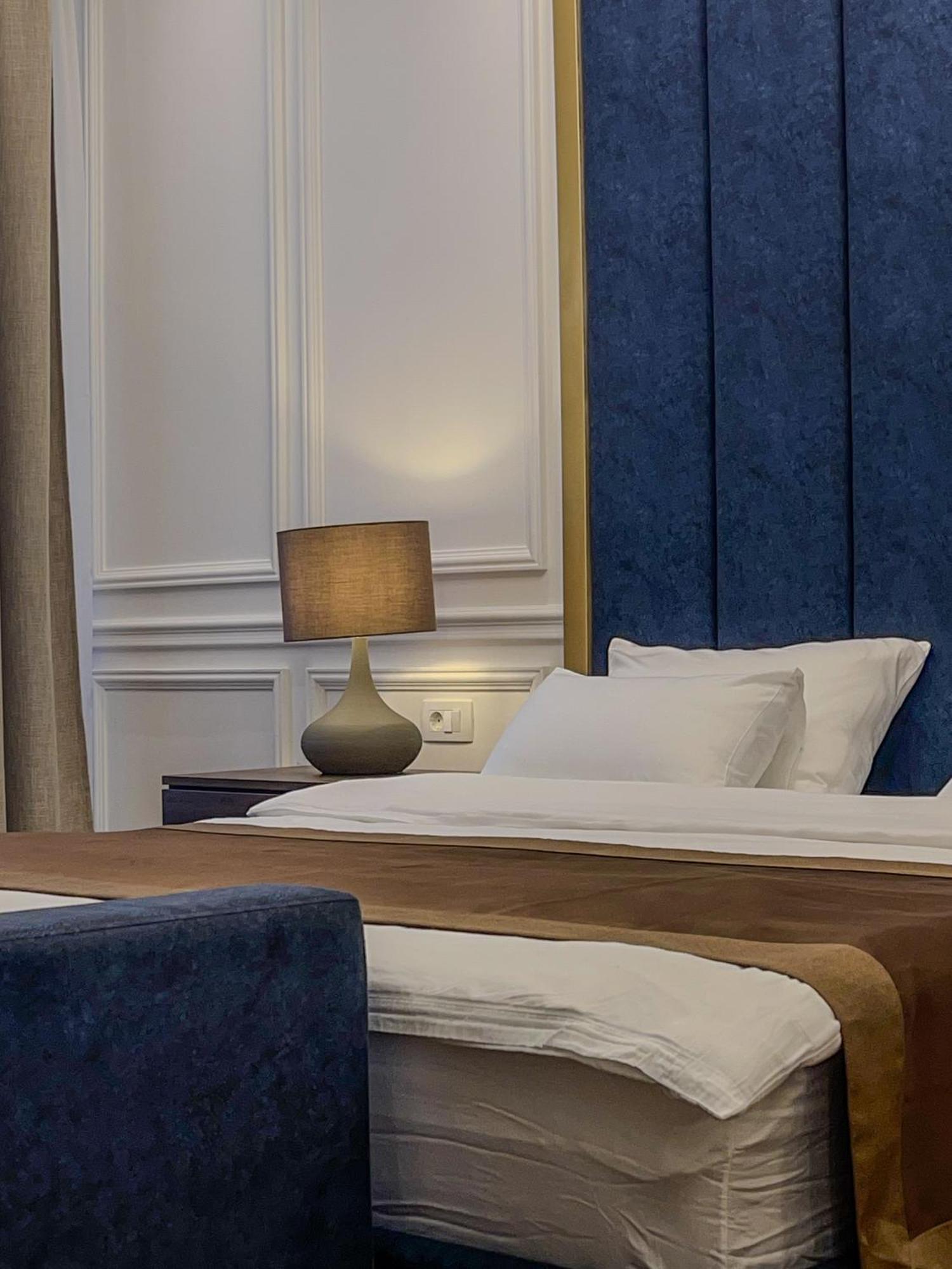 Hive Luxury Suites By Mn Property Kotor Buitenkant foto